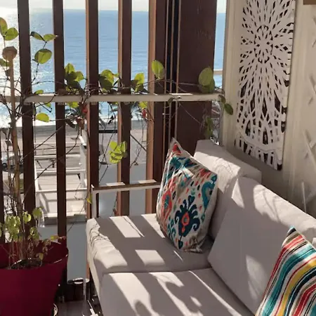 Lejlighed 2bed 2bath Sea View Promenade Bright & Spacious! Bravostaysriviera *