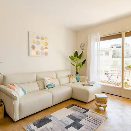 2Bed 2Bath Sea View Promenade Bright & Spacious! Bravostaysriveria *