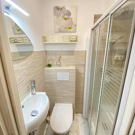 2Bed 2Bath Sea View Promenade Bright & Spacious! Bravostaysriveria Nice