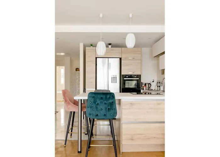 2bed 2bath Sea View Promenade Bright & Spacious! Bravostaysriveria Апартаменты Ницца