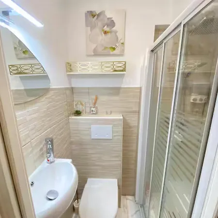 Apartmán 2bed 2bath Sea View Promenade Bright & Spacious! Bravostaysriviera *
