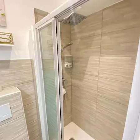 2bed 2bath Sea View Promenade Bright & Spacious! Bravostaysriviera * Nice